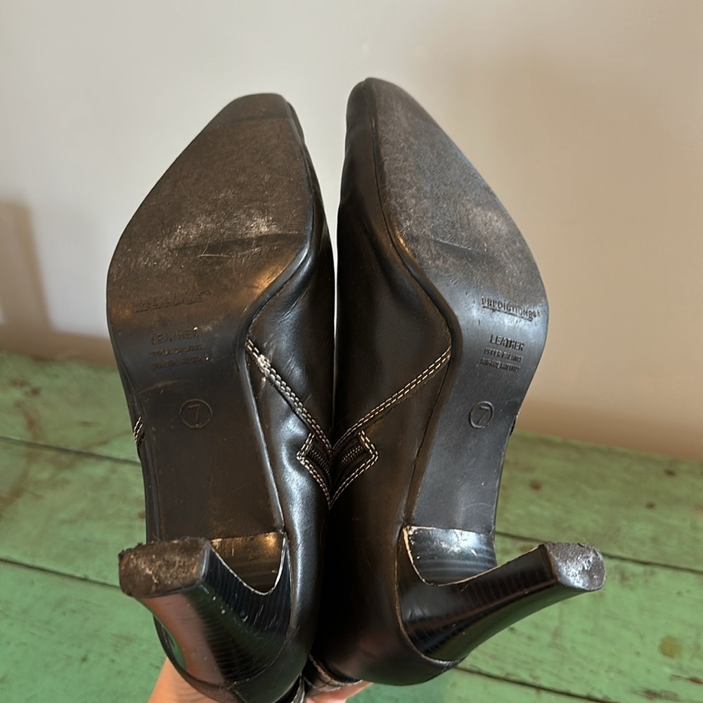 Women’s Predictions Black Leather Ankle Boot Size 7 - Picture 8 of 10